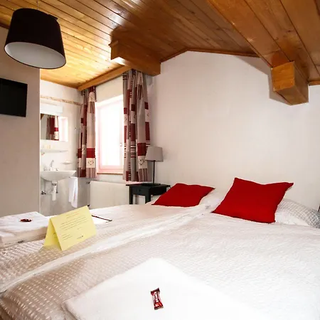 Pointe De Hotel