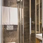 Hotel Pointe De 2*